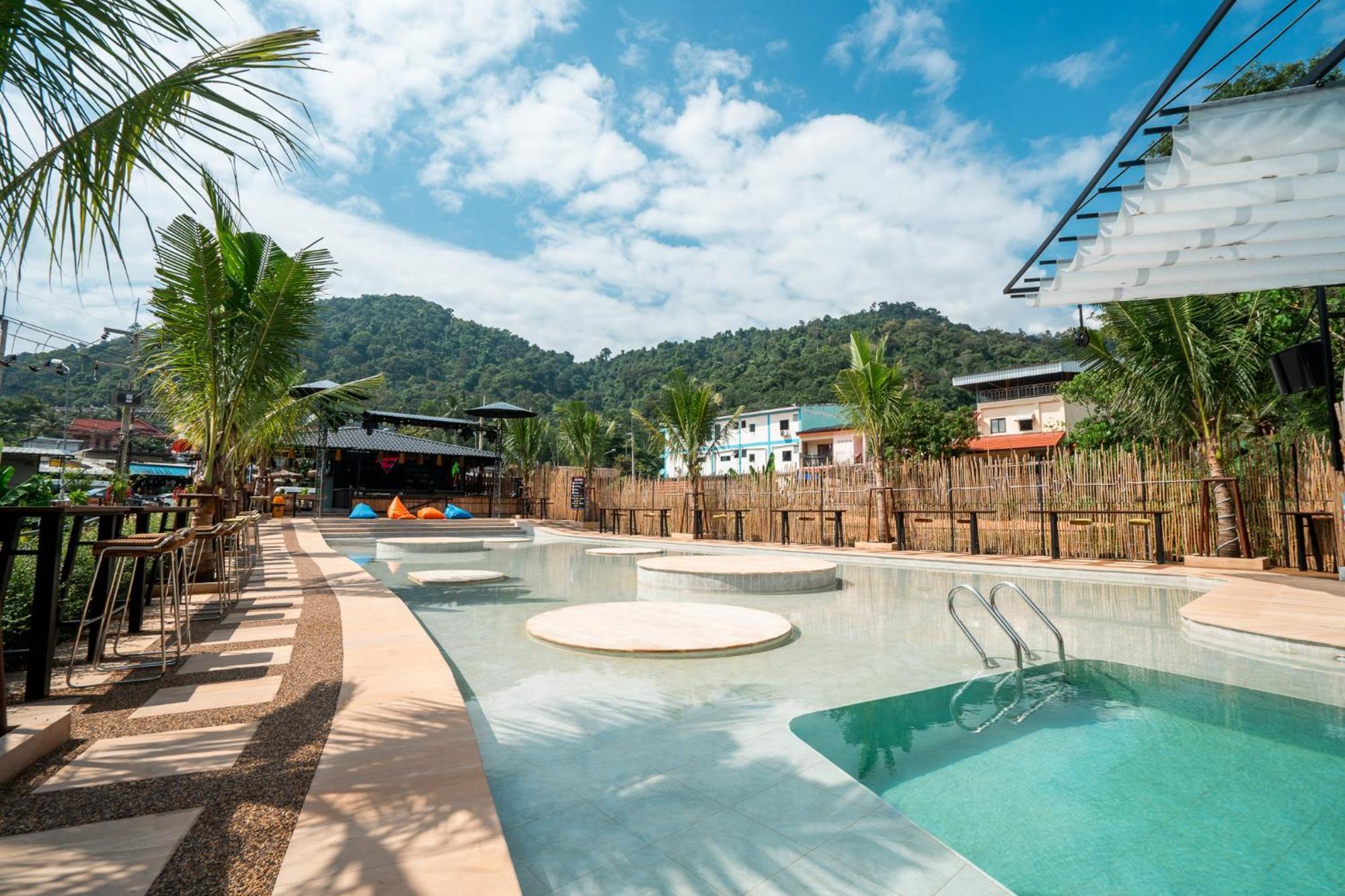 Summer Club And Hostel Ao Nang ภายนอก รูปภาพ