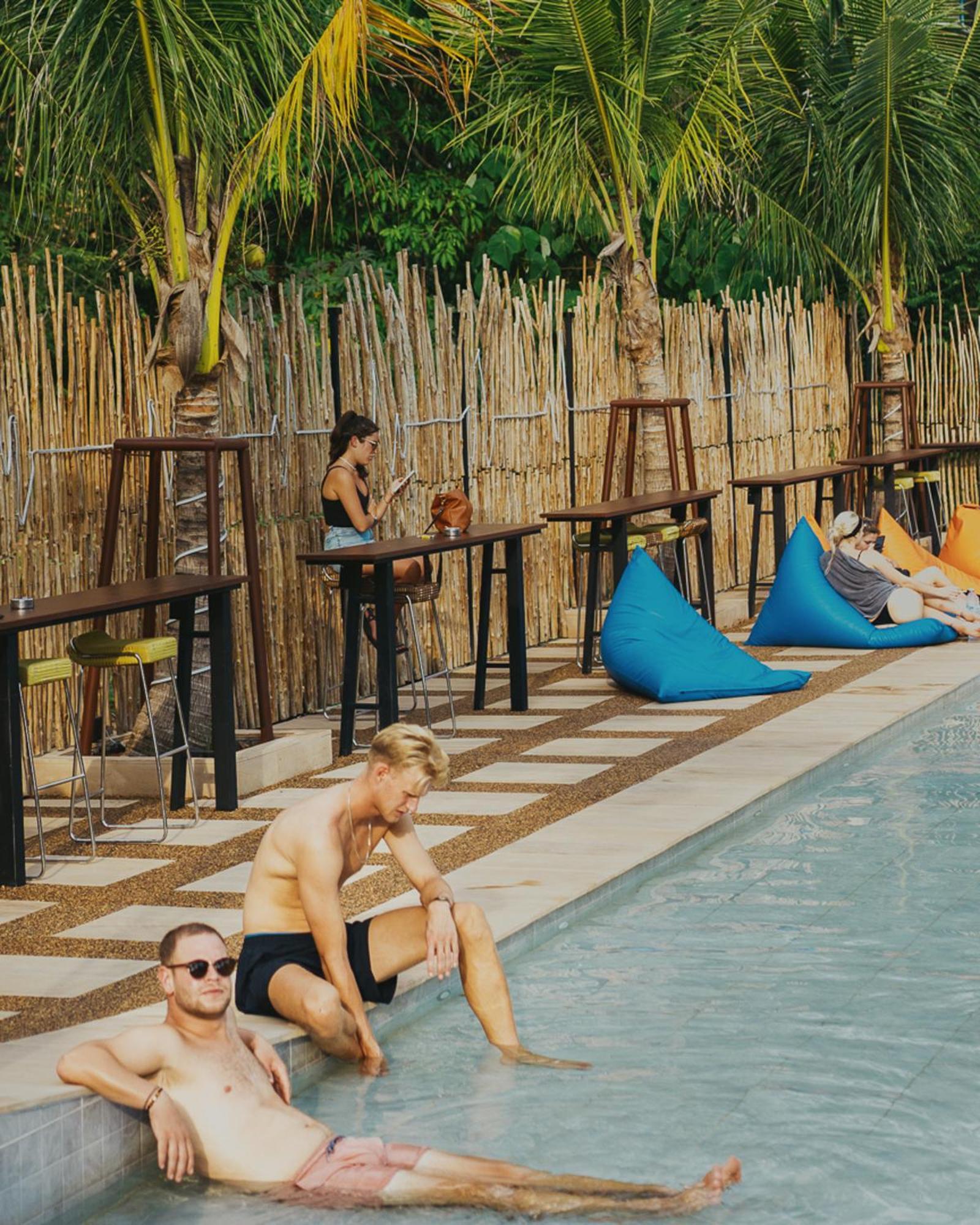 Summer Club And Hostel Ao Nang ภายนอก รูปภาพ